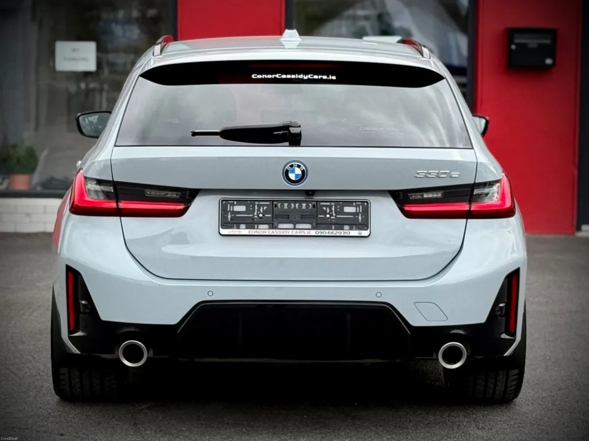 BMW 3-Series 330E M-SPORT // BROOKLYN GREY // M-PE - Image 5