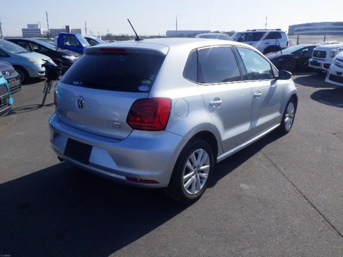 Volkswagen Polo 1.2 Petrol Auto - Image 3