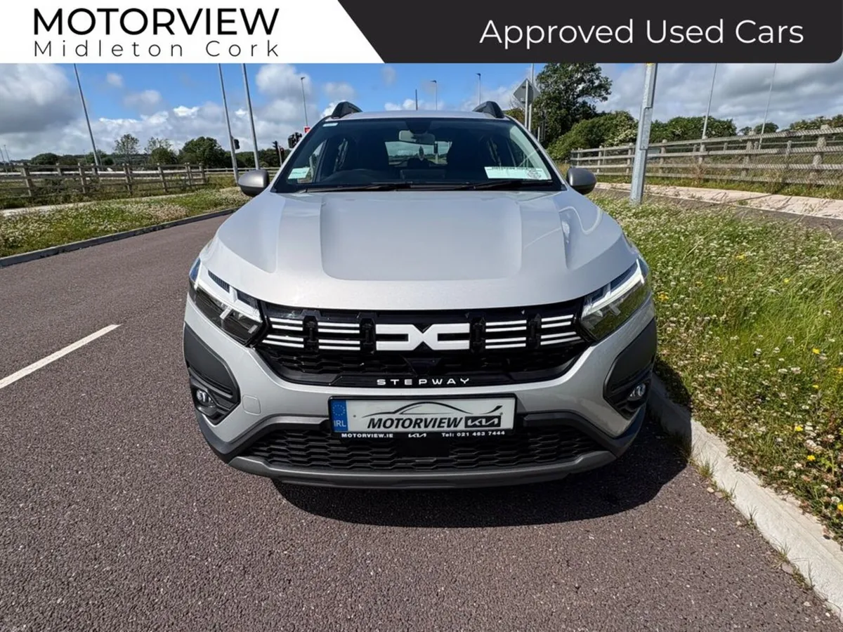 Dacia Sandero **RESERVED**Stepway Immaculate Condi - Image 4