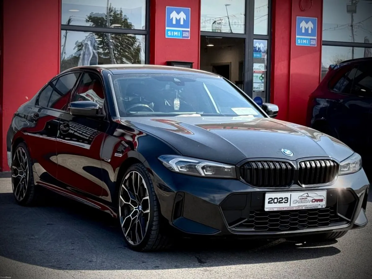 BMW 3-Series 330E M-SPORT // HYBRID PETROL 287 BHP - Image 4
