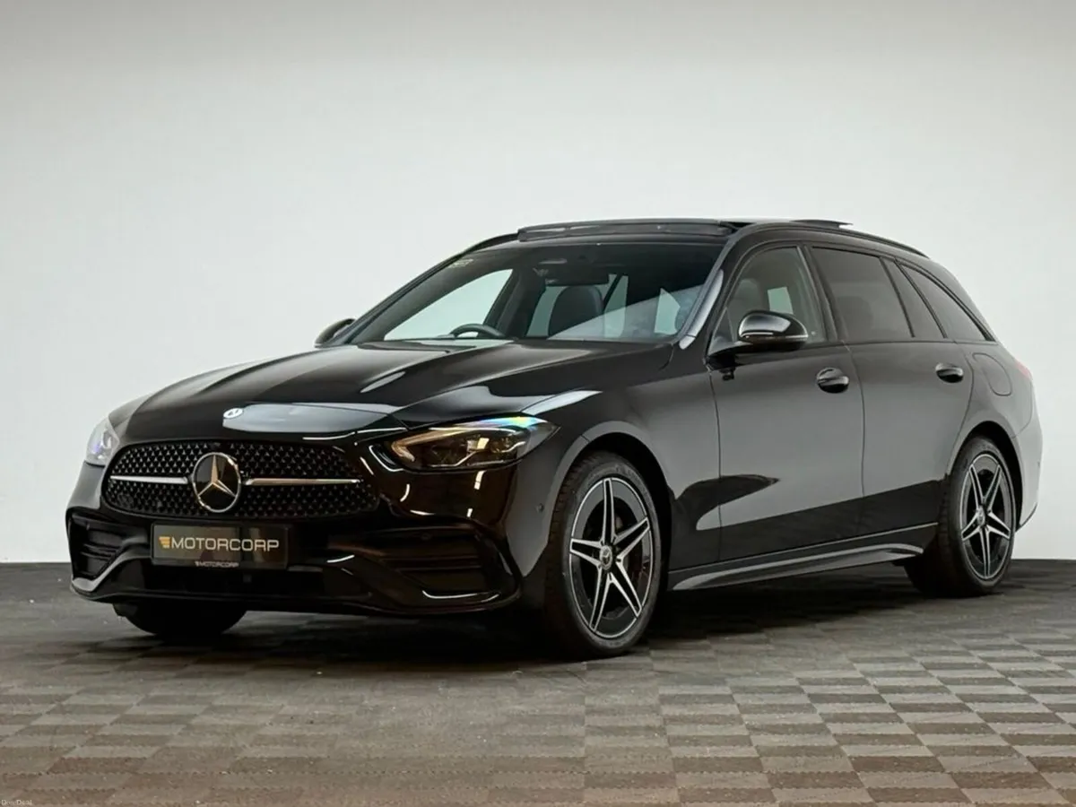 Mercedes-Benz C-Class C300E URBAN EDITION AMG LINE - Image 3
