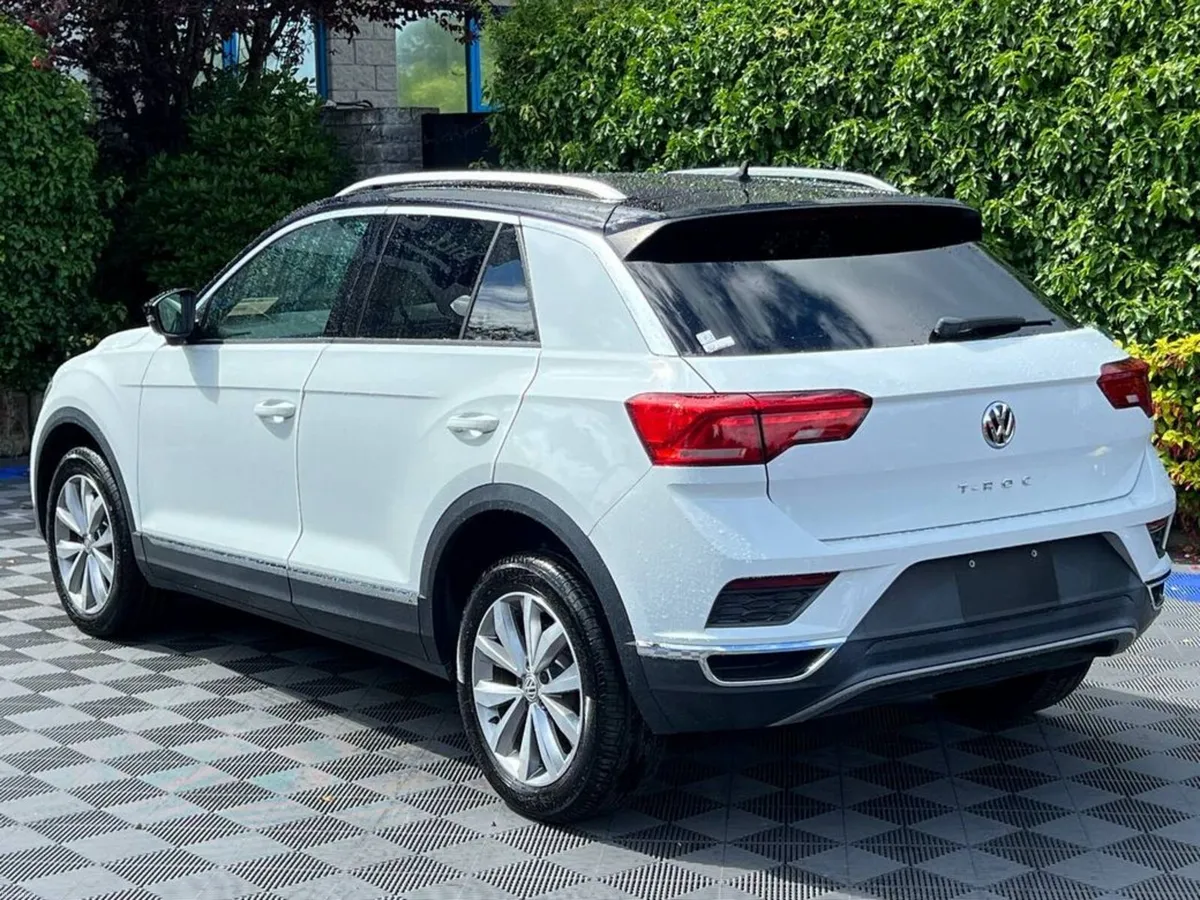 Volkswagen T-Roc STYLE DESIGN 2.0 TDI AUTO // APPL - Image 5