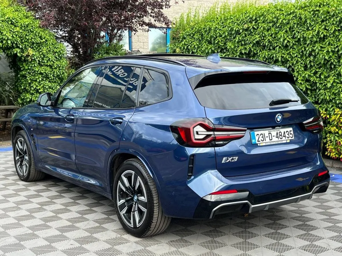 BMW iX3 M-SPORT 80KWH // OPENING PAN ROOF // LEATH - Image 6