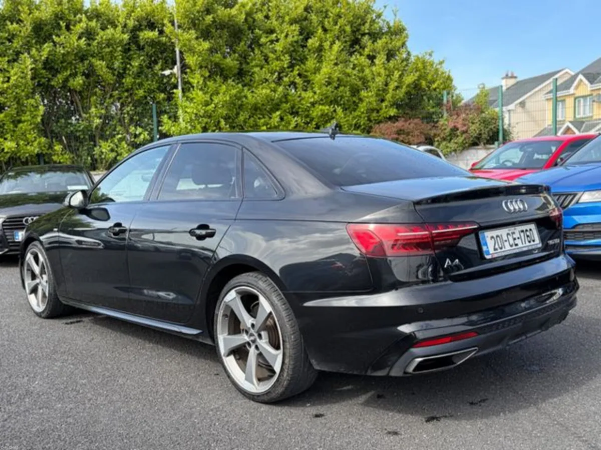 Audi A4 Black EDT 30 136PS 4DR Auto - Image 3