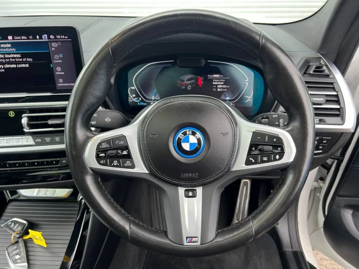 BMW iX3 M-SPORT 80KWH // LOW MILEAGE // OPENING PA - Image 5