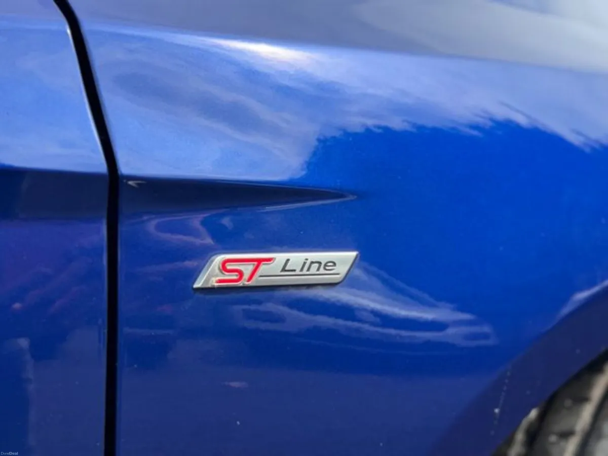 Ford Focus ST-LINE TDCI - Image 5