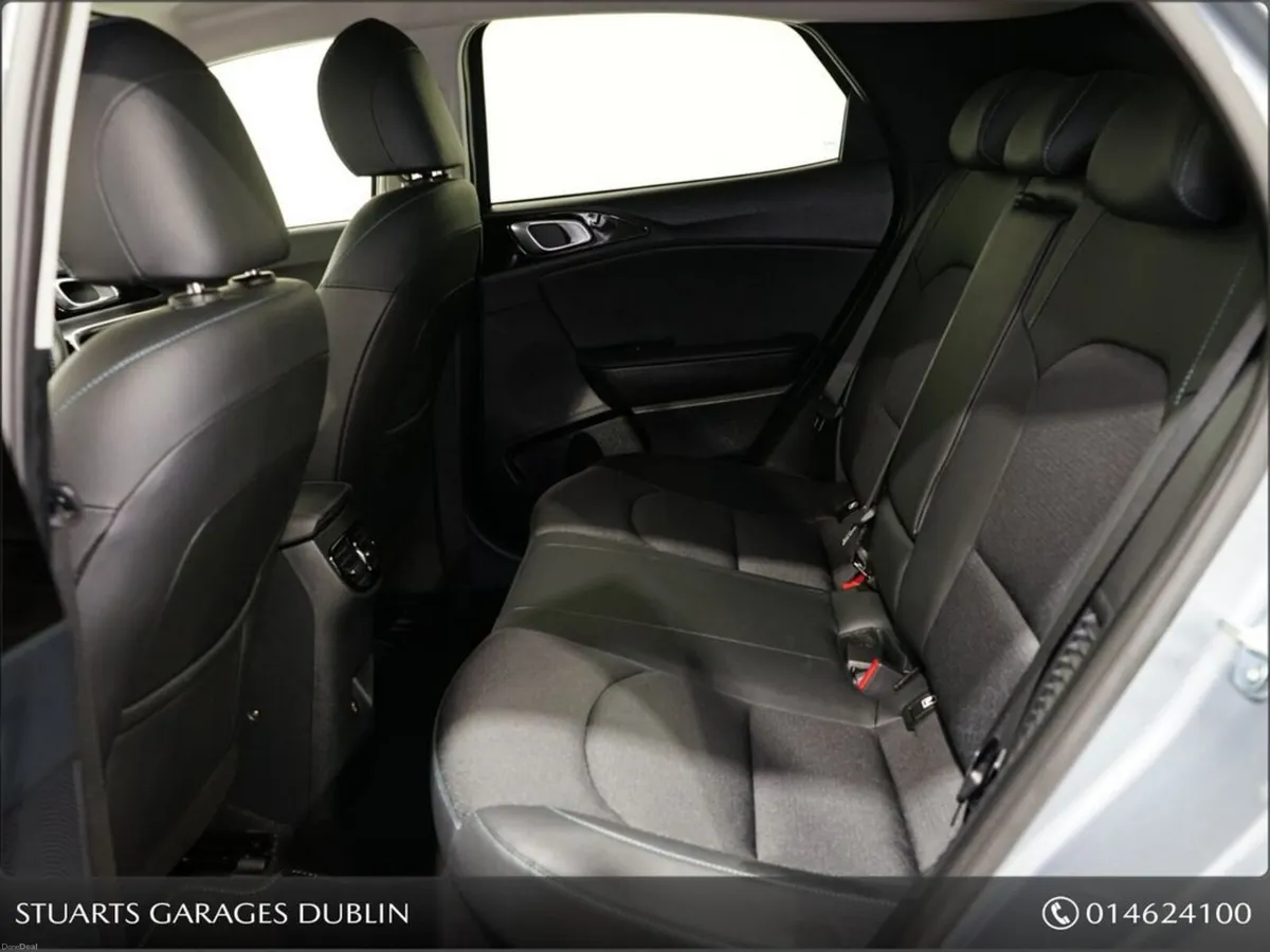 Kia XCeed 1.6 GDi PHEV AUTOMATIC - Image 5