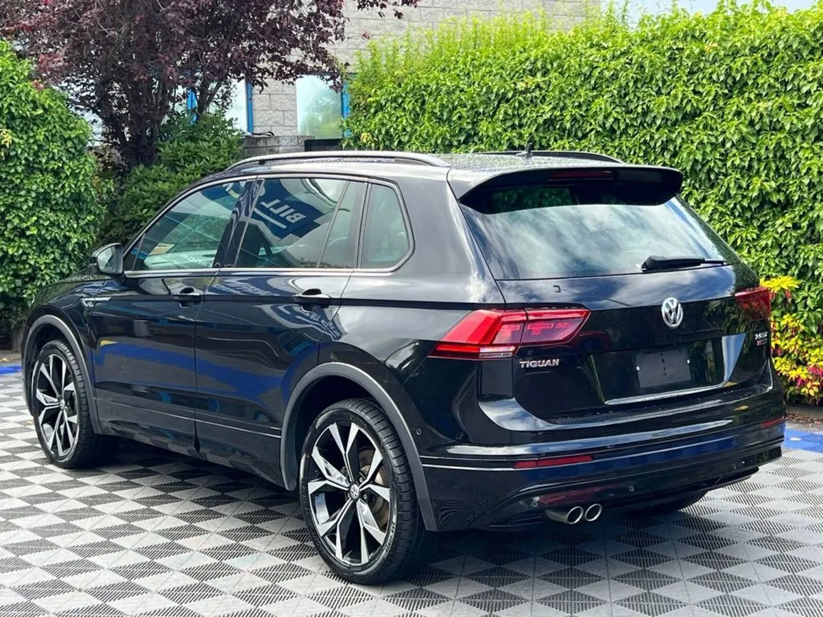 Volkswagen Tiguan R-LINE 2.0 TDI 4MOTION AUTO // H - Image 5