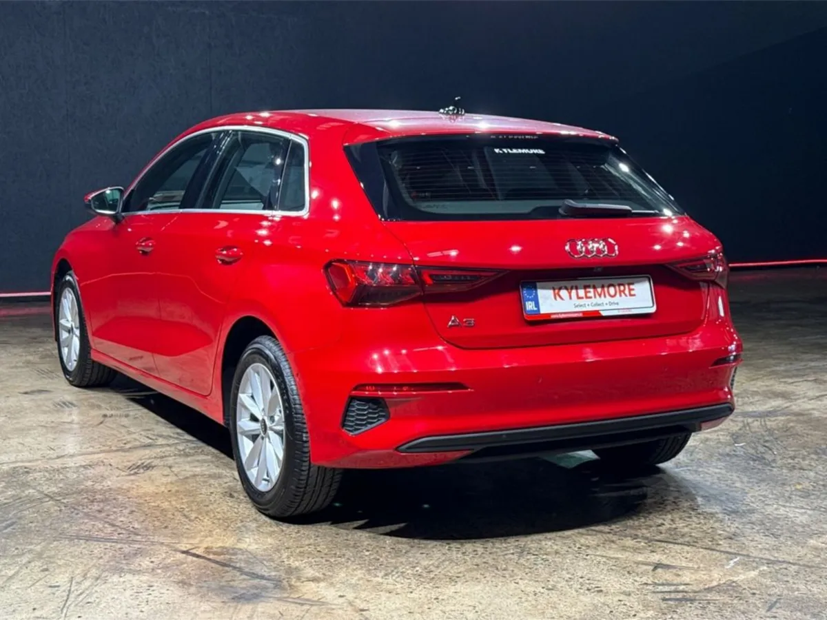 Audi A3 1.0 AUTOMATIC - FACTORY ALLOYS - DIGITAL S - Image 5