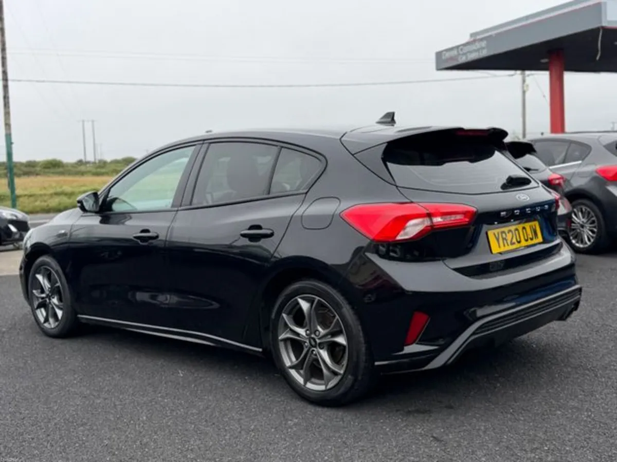 Ford Focus ST-LINE TDCI - Image 5