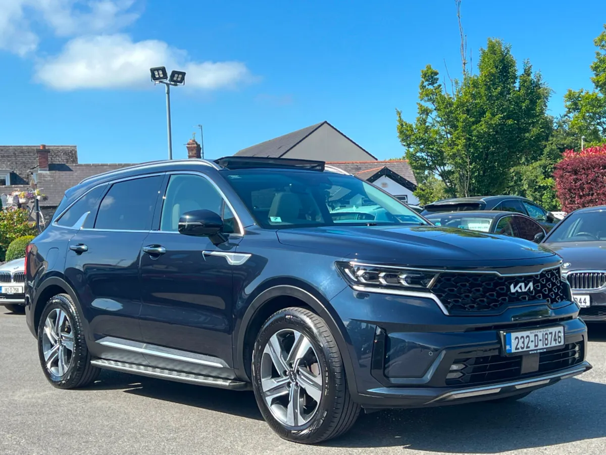 Kia Sorento PHEV K3 4WD 7 SEATS AUTO *FSH* - Image 3