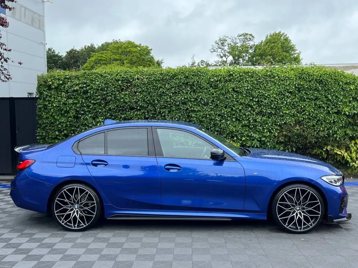 BMW 3-Series 320d XDRIVE M-SPORT COMPETITION AUTO - Image 2