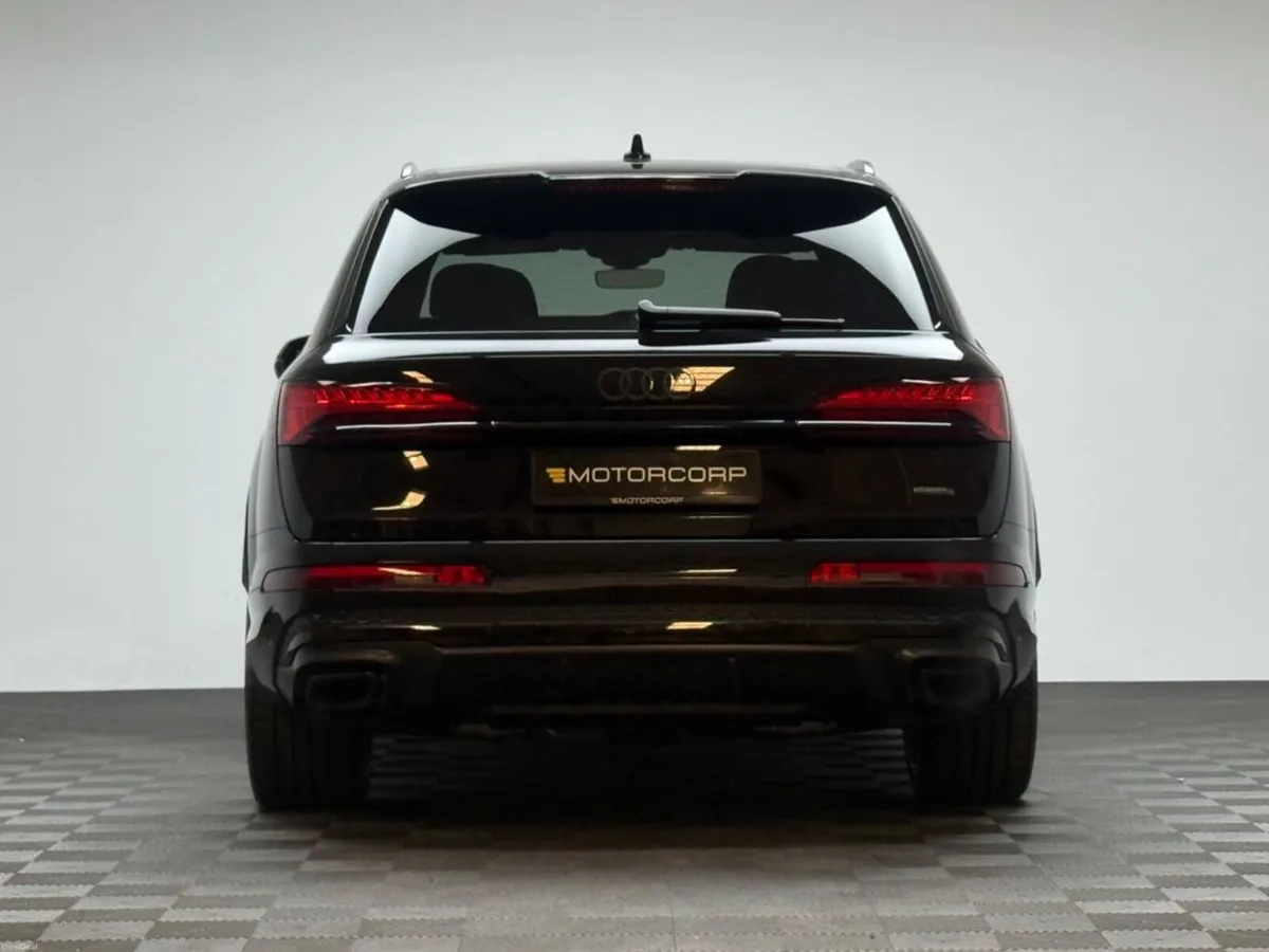 Audi Q7 S LINE BLK ED 55 TFSI E QUATTRO - Image 6