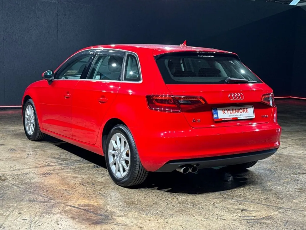 Audi A3 1.4 TFSI AUTOMATIC - FACTORY ALLOYS - REVE - Image 5
