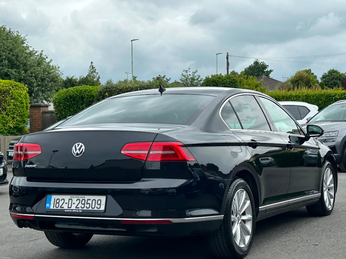 Volkswagen Passat 2.0 TDI HIGHLINE DSG *LOW KMS* - Image 5