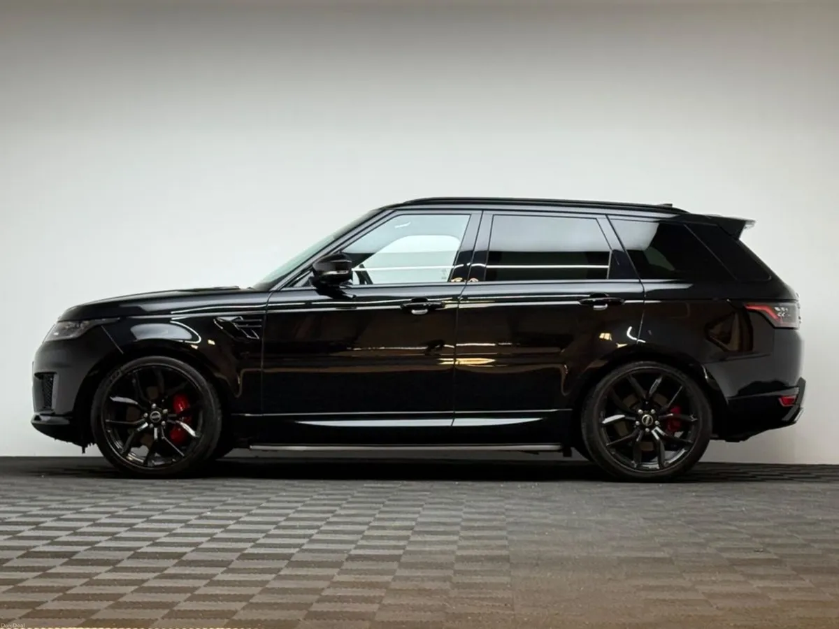 Land Rover Range Rover P400E HSE DYNAMIC *PAN ROOF - Image 4