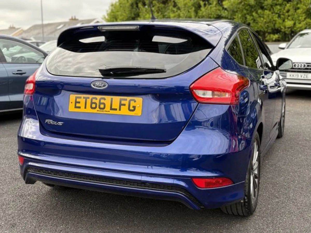 Ford Focus ST-LINE TDCI - Image 5