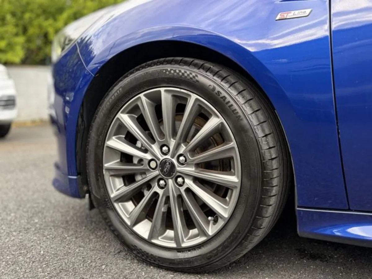 Ford Focus ST-LINE TDCI - Image 6