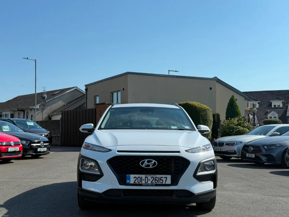 Hyundai KONA COMFORT 1.6 DIESEL *LOW KMS* - Image 2
