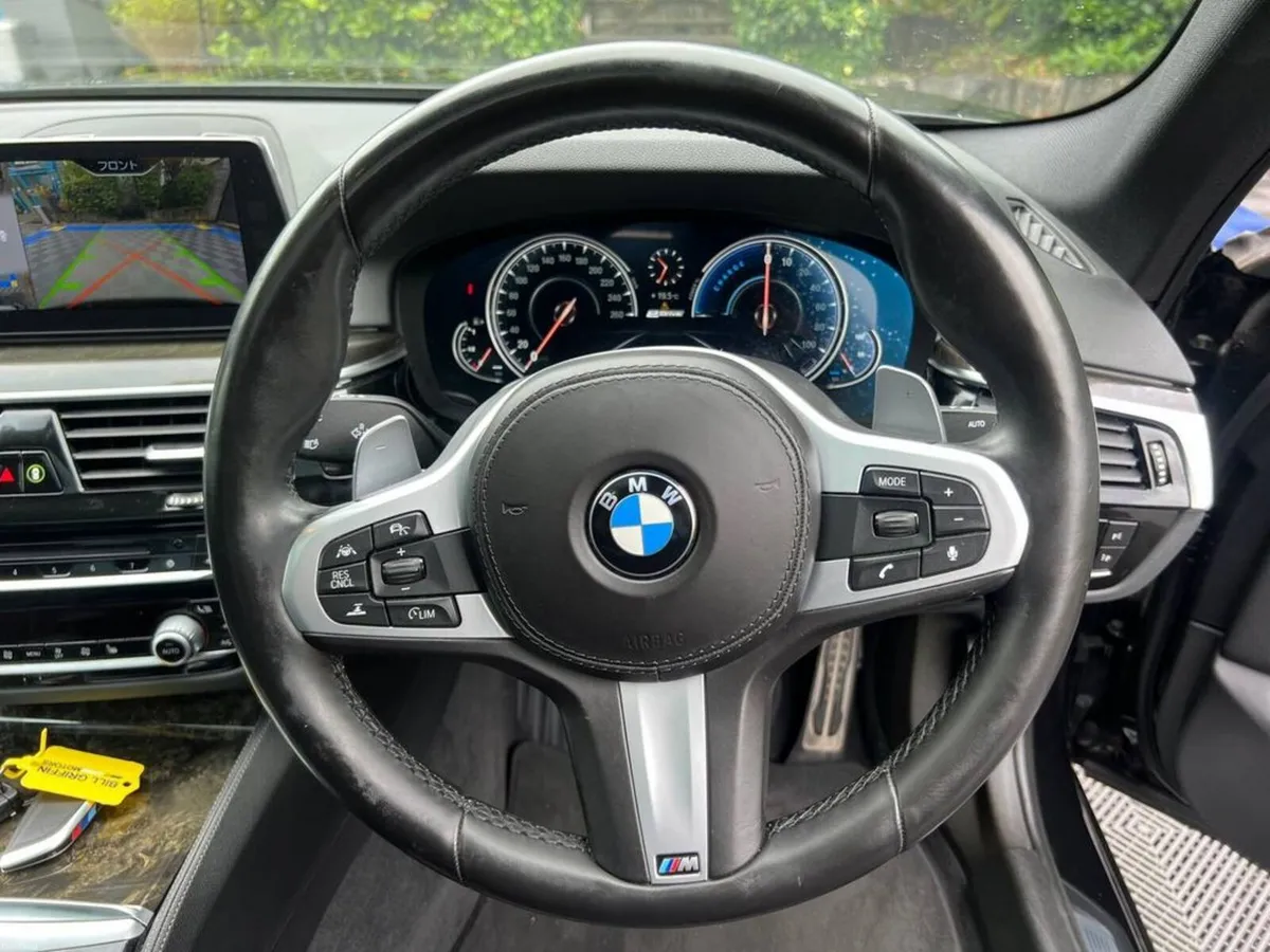 BMW 5-Series 530e M-SPORT COMPETITION 2.0 HYBRID A - Image 5