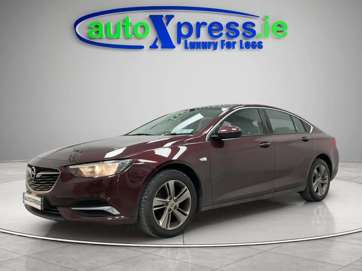 Opel Insignia 1.6 Grand Sport, Manual - Image 3