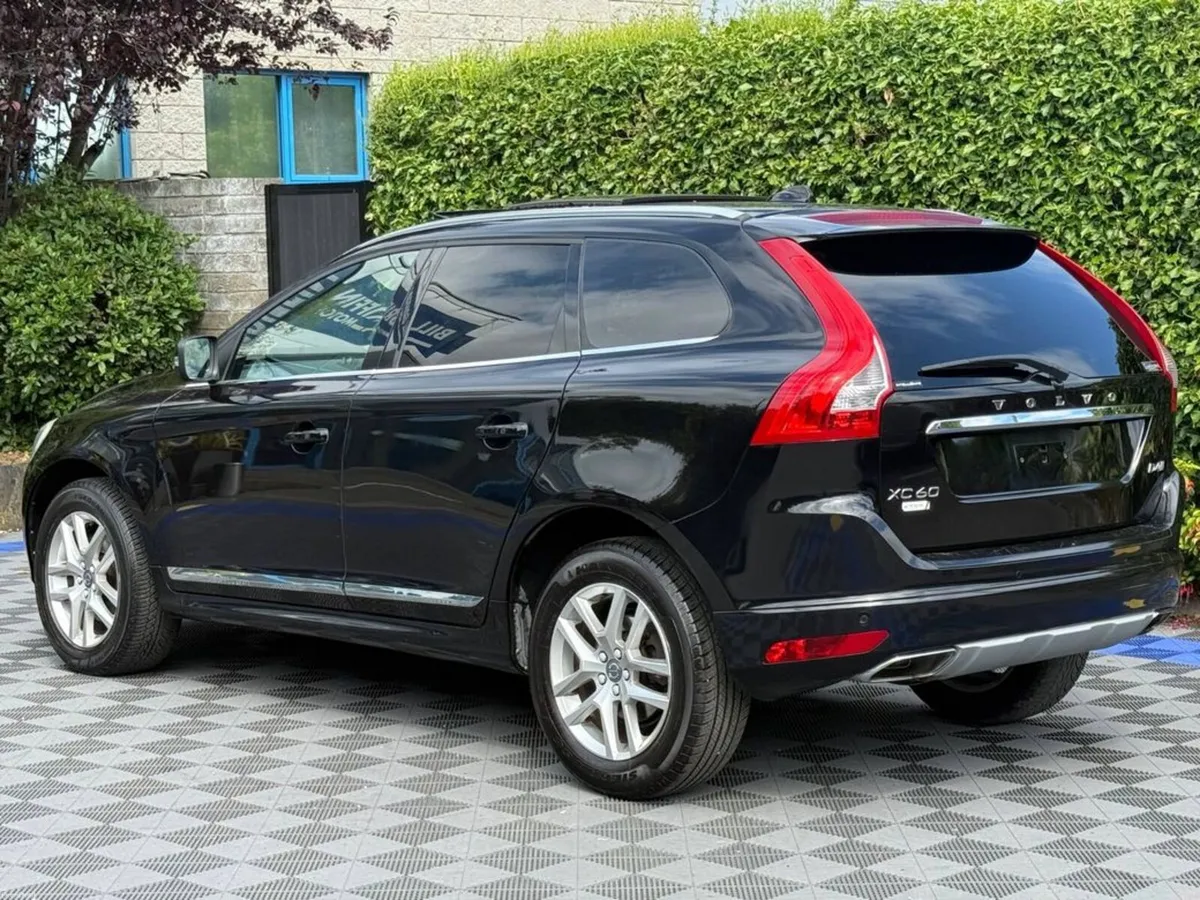Volvo XC60 D4 CLASSIC 2.0 D // FULL SERVICE HISTOR - Image 6