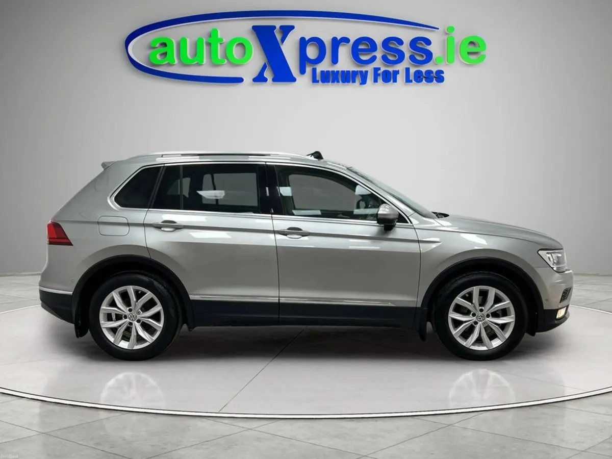 Volkswagen Tiguan 2.0 TDI Automatic, Sliding sunro - Image 5