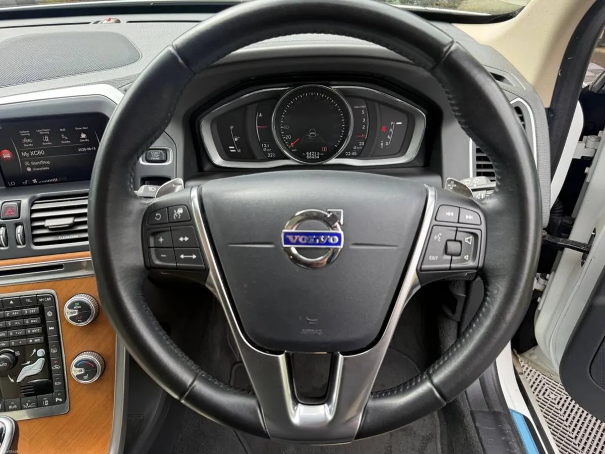 Volvo XC60 D4 CLASSIC 2.0 D - Image 3