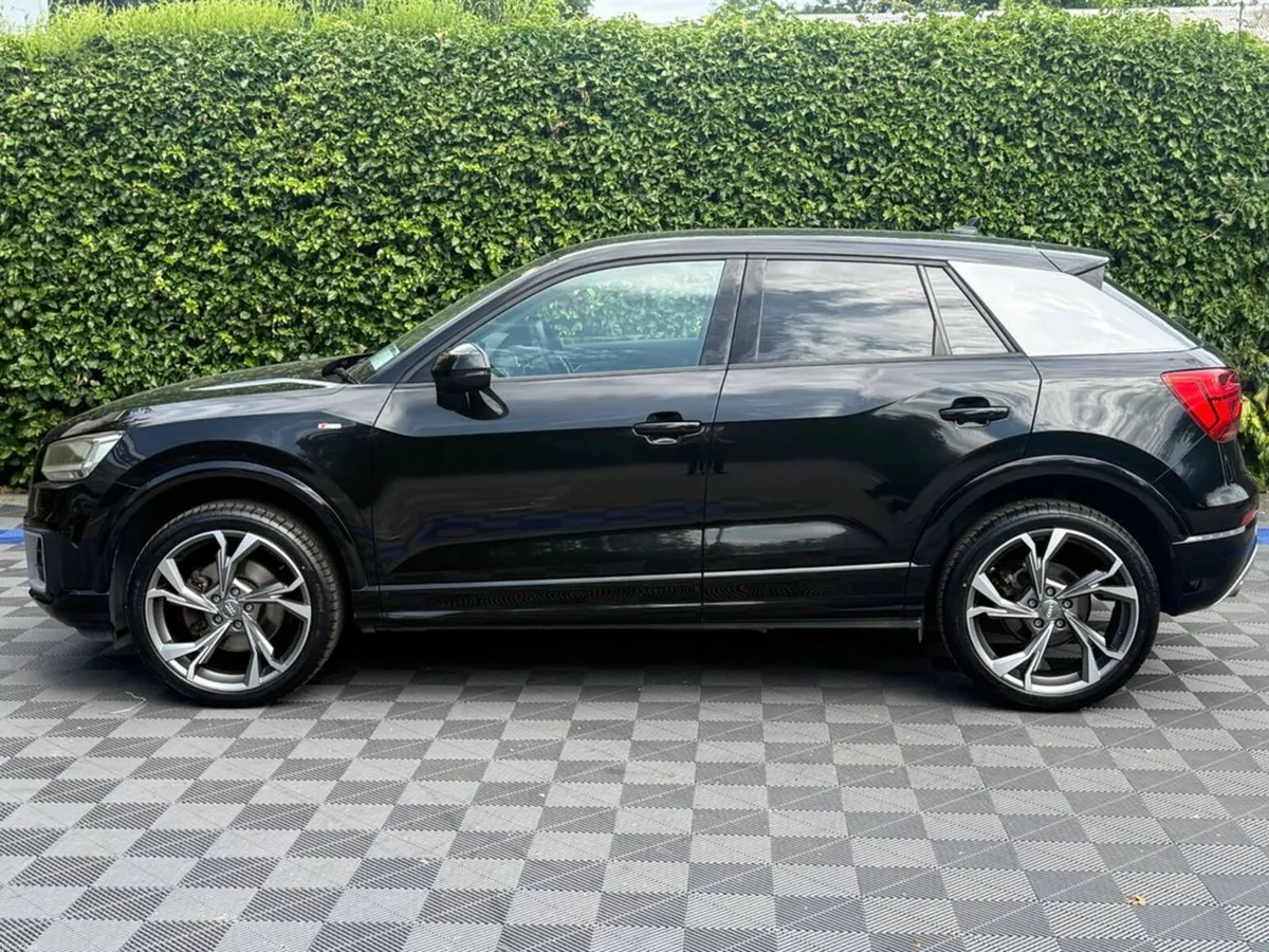 Audi Q2 SPORT S-LINE PACK 1.0 TFSI AUTO // REVERSE - Image 3
