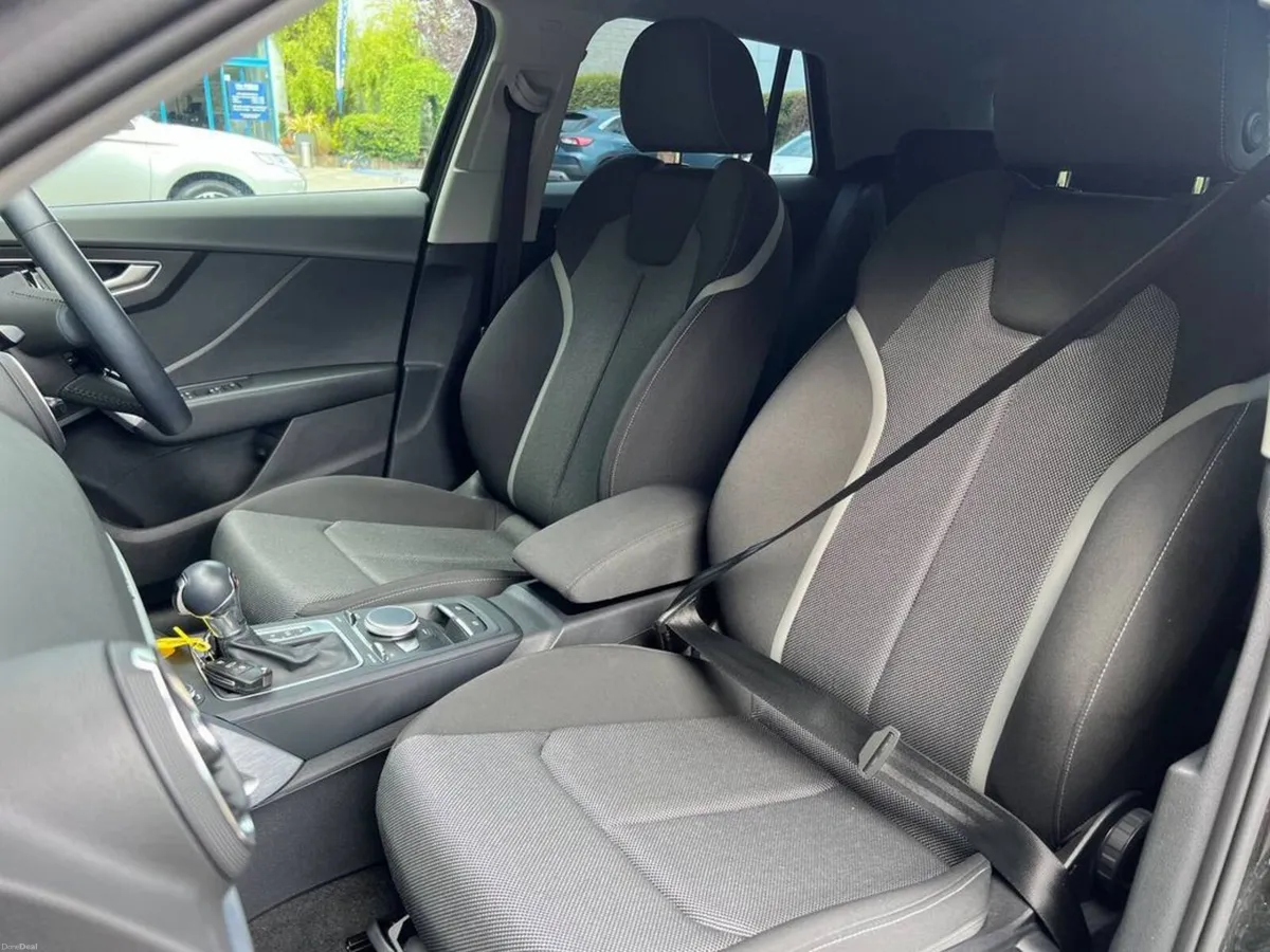 Audi Q2 SPORT S-LINE PACK 1.0 TFSI AUTO // REVERSE - Image 6