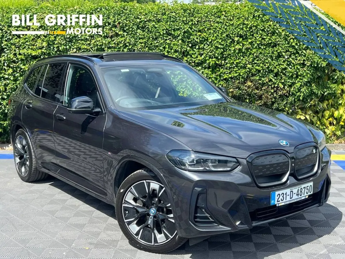 BMW iX3 M-SPORT 74KWH // OPENING PNA ROOF // 20" M - Image 1