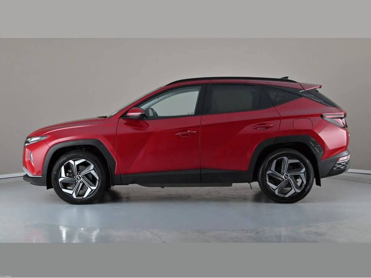 Hyundai Tucson ix35 Executive 4WD 5DR Auto - Image 5