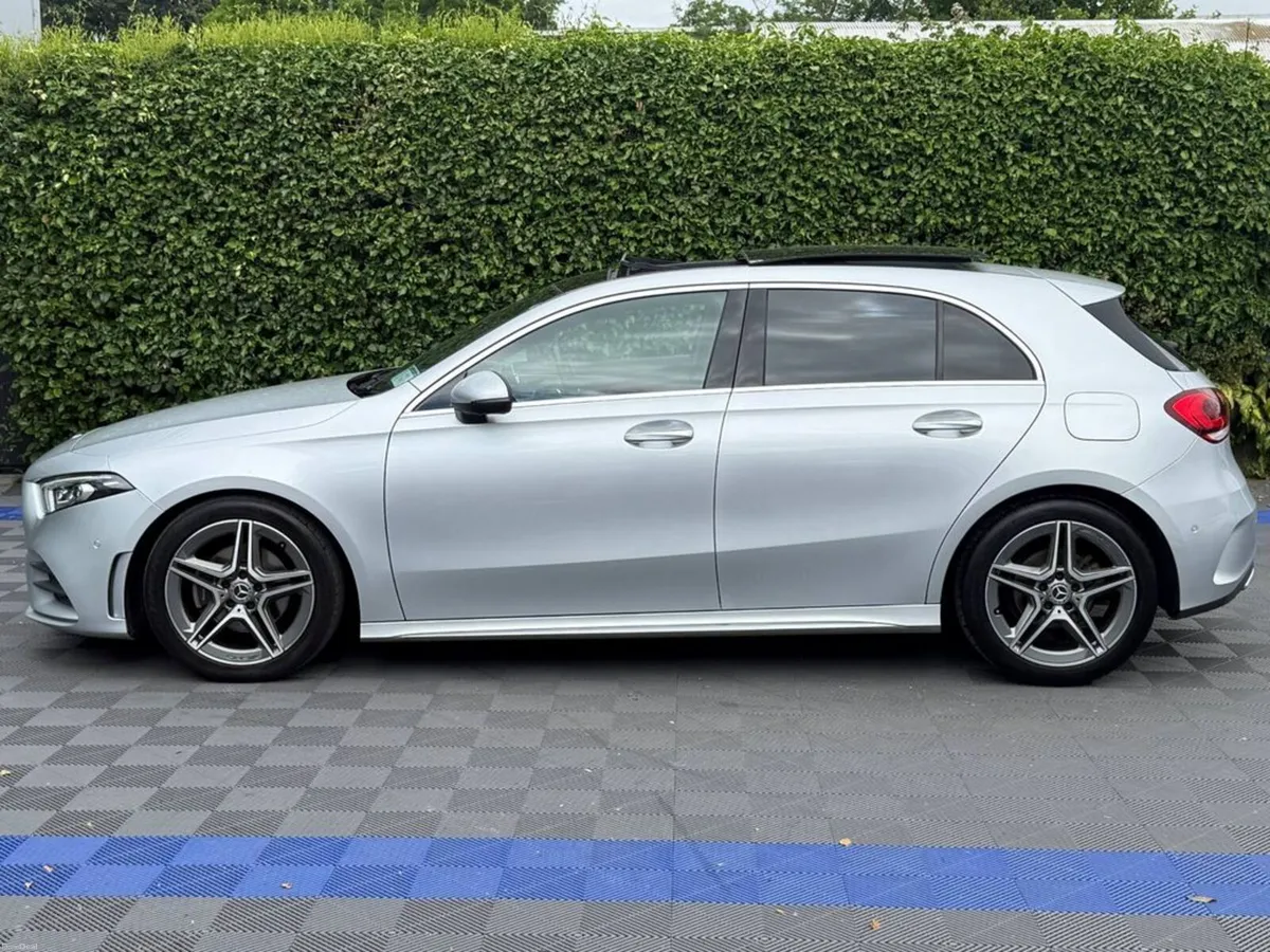 Mercedes-Benz A-Class A200d AMG-LINE PREMIUM PLUS - Image 4