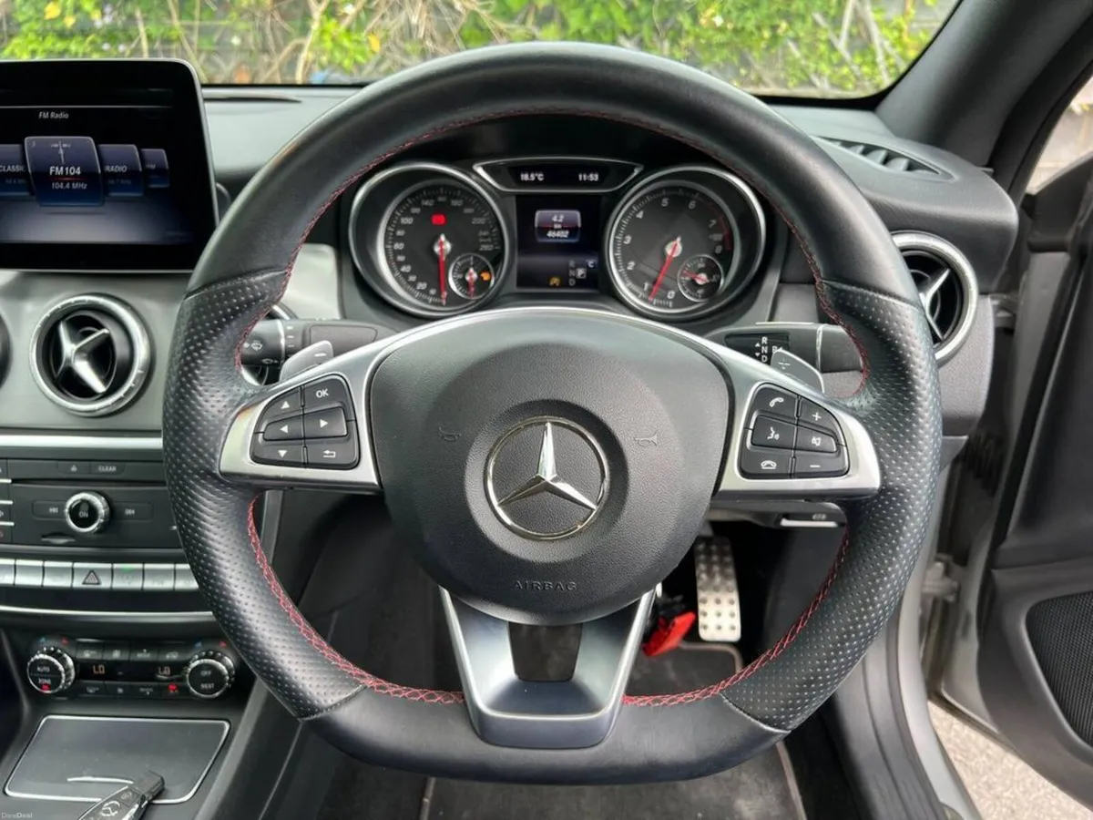 Mercedes-Benz CLA CLA180 AMG-LINE 1.6 AUTO // TILT - Image 5
