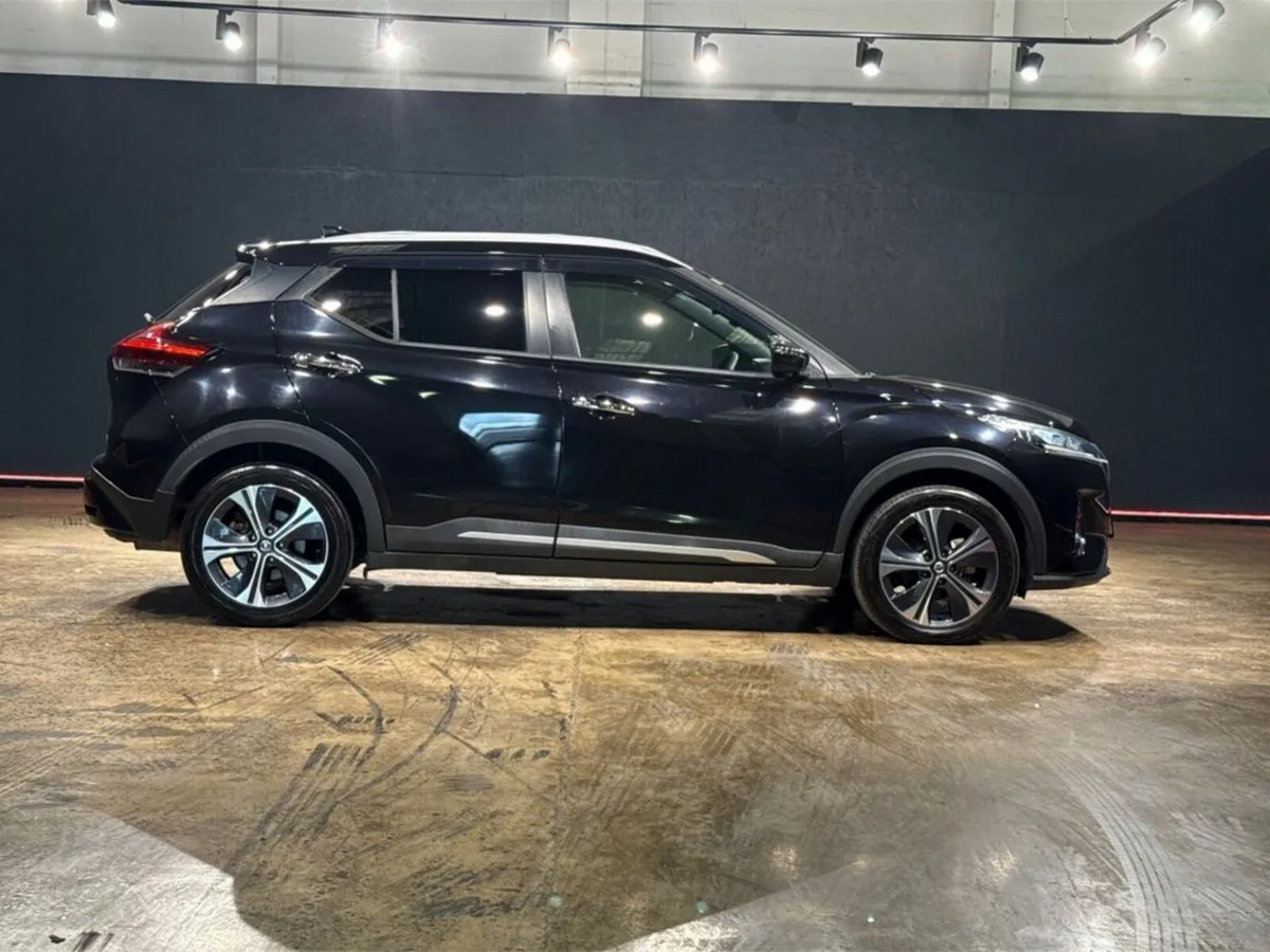Nissan Juke 1.2 HYBRID SUV - BLACK HALF LEATHER UP - Image 2