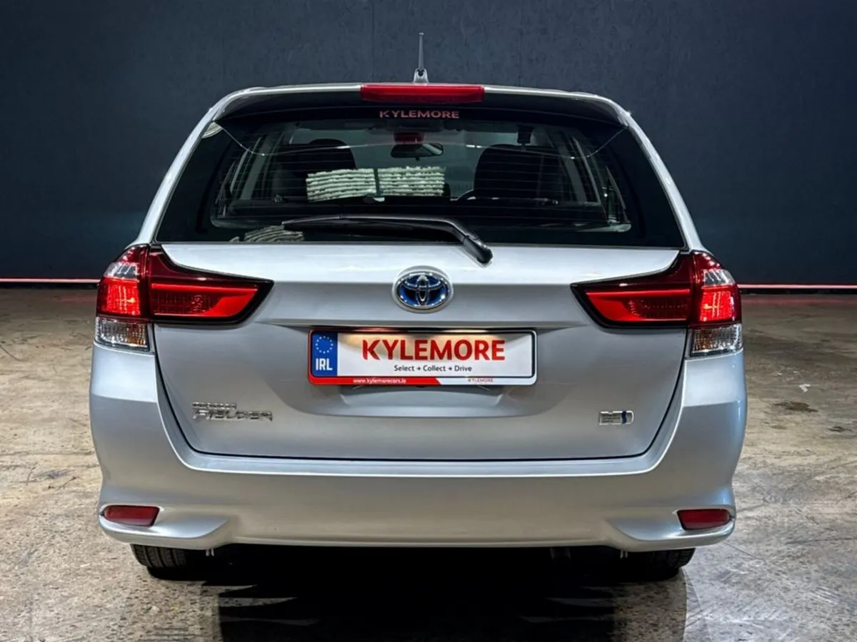 Toyota Corolla 1.5 HYBRID ESTATE - PUSH BUTTON STA - Image 4