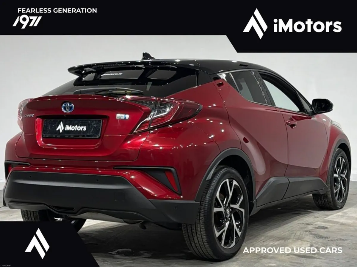 Toyota C-HR G HYBRID BLACK ROOF AUTOMATIC - Image 3