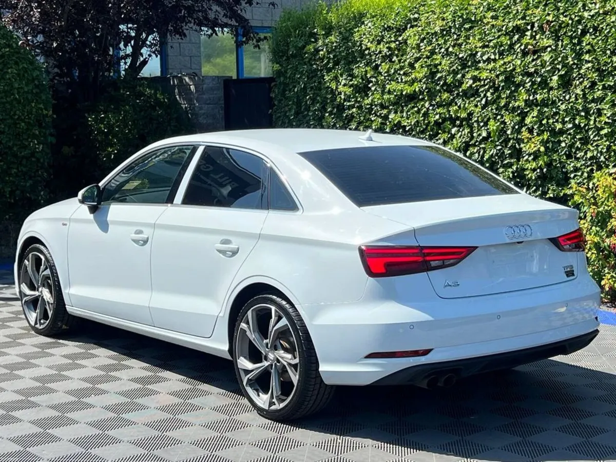 Audi A3 QUATTRO S-LINE PACK 2.0 TFSI AUTO // NEW 1 - Image 5