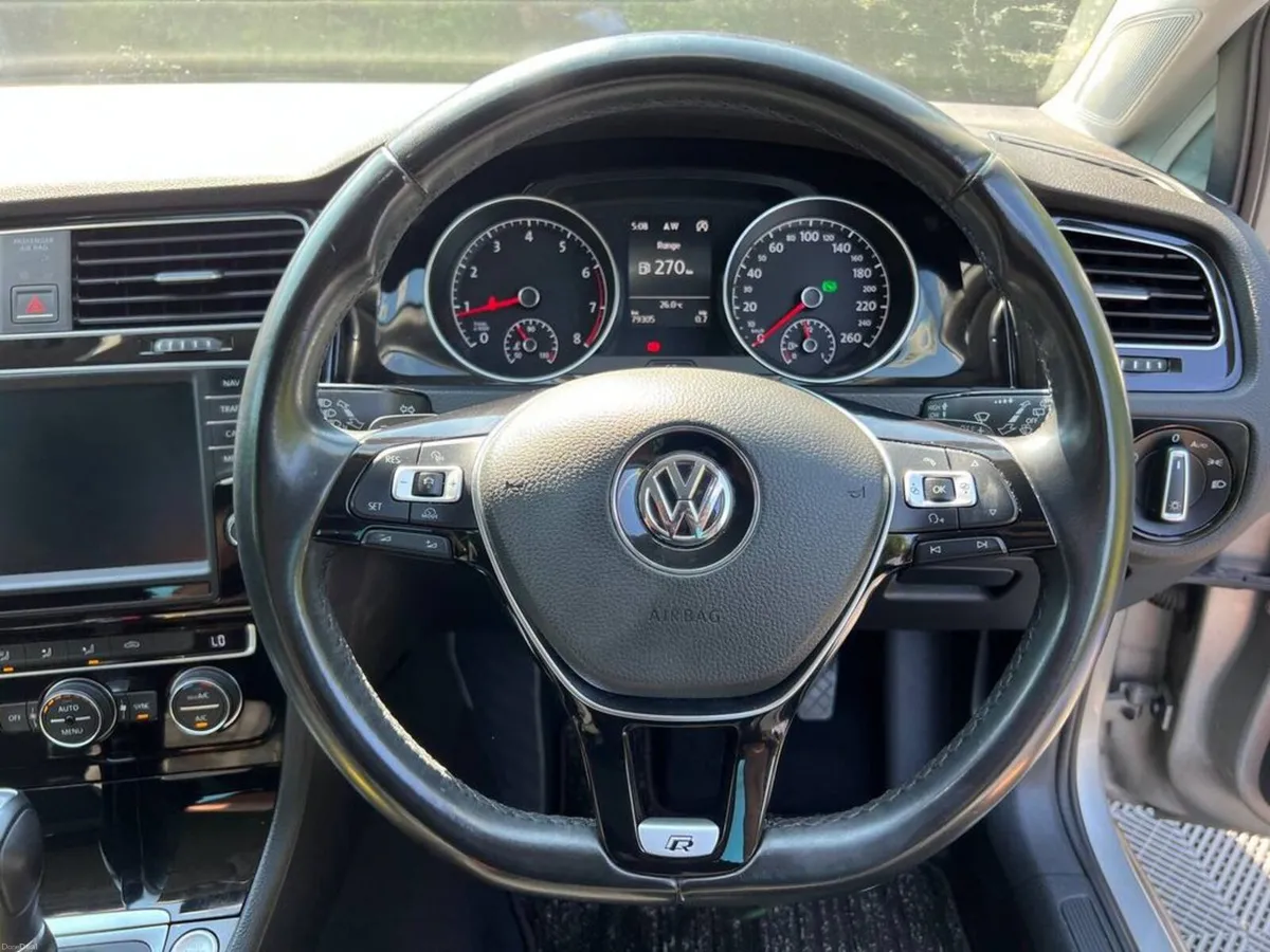 Volkswagen Golf HIGHLINE R-LINE PACK 1.4 TSI AUTO - Image 4