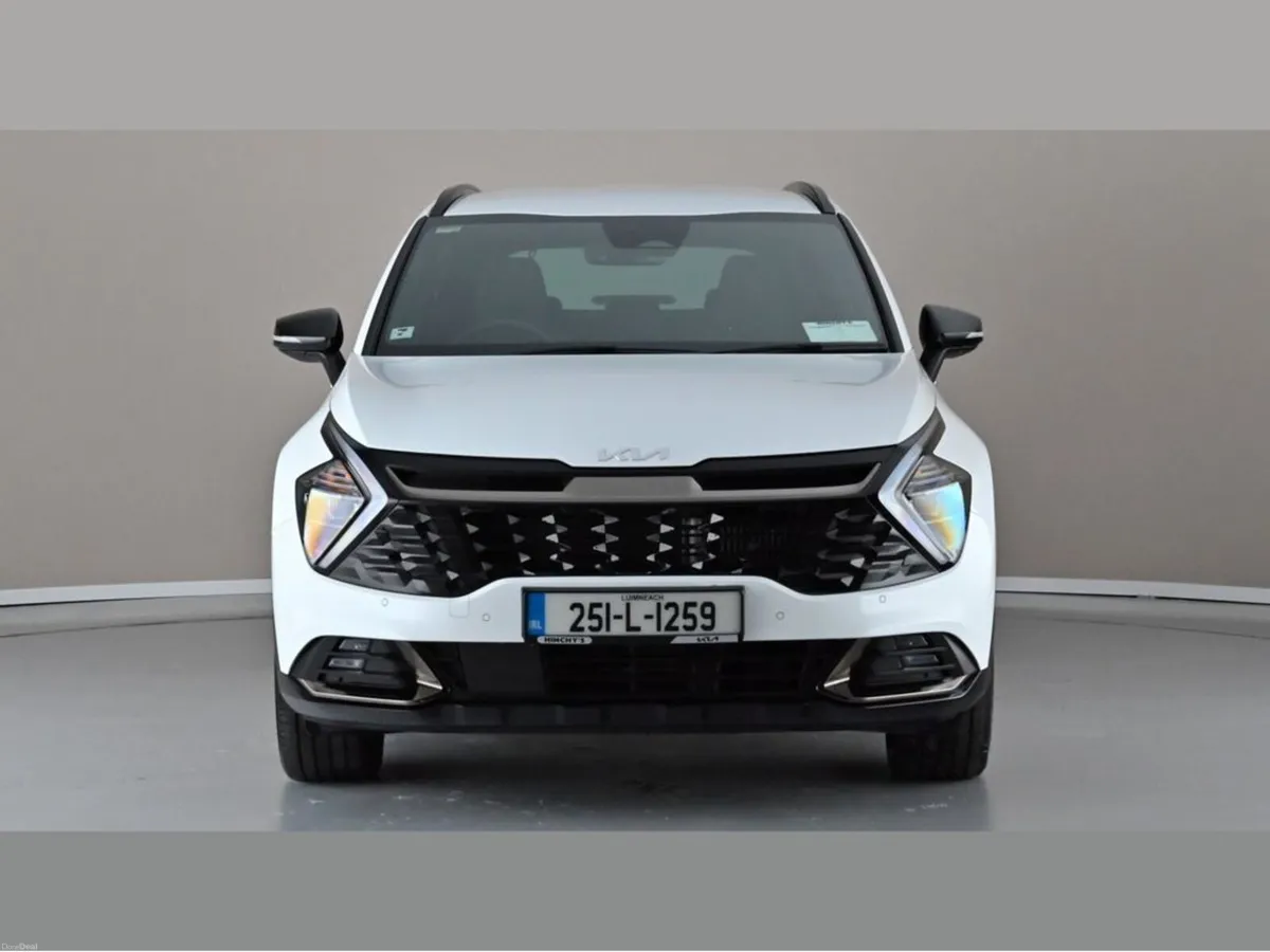 Kia Sportage Anniversary Edition Plug-in Hybrid - Image 4