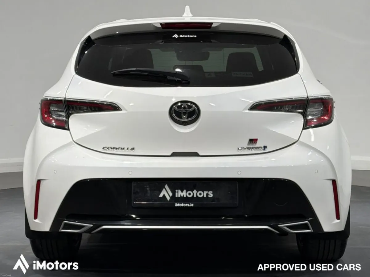 Toyota Corolla GR SPORT HYBRID - Image 4