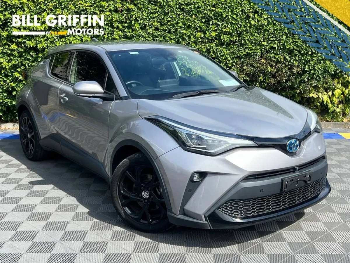 Toyota C-HR 1.8 HYBRID AUTO // 360 PARKING CAMERAS - Image 1