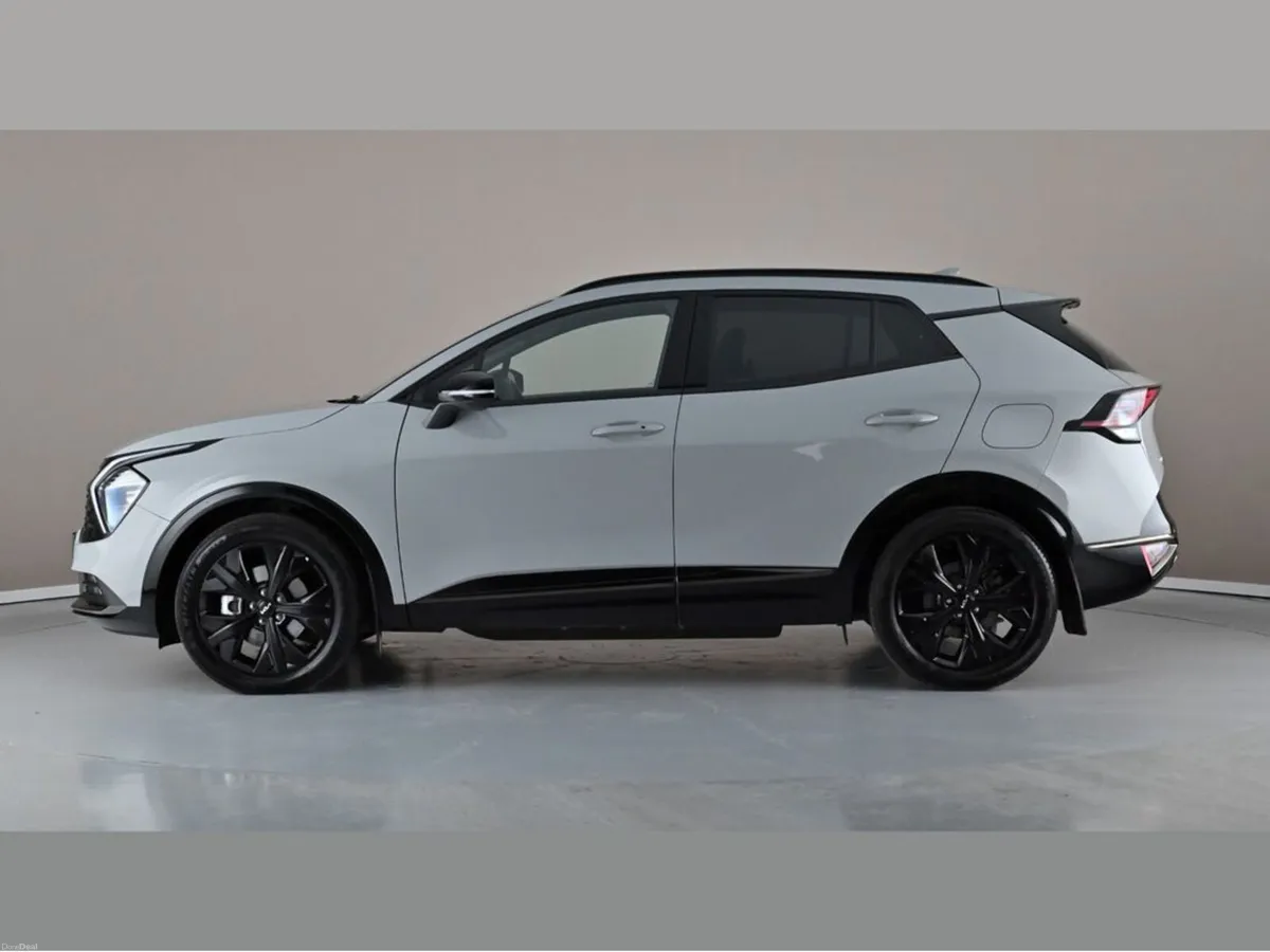 Kia Sportage Anniversary Edition Plug-in Hybrid - Image 5