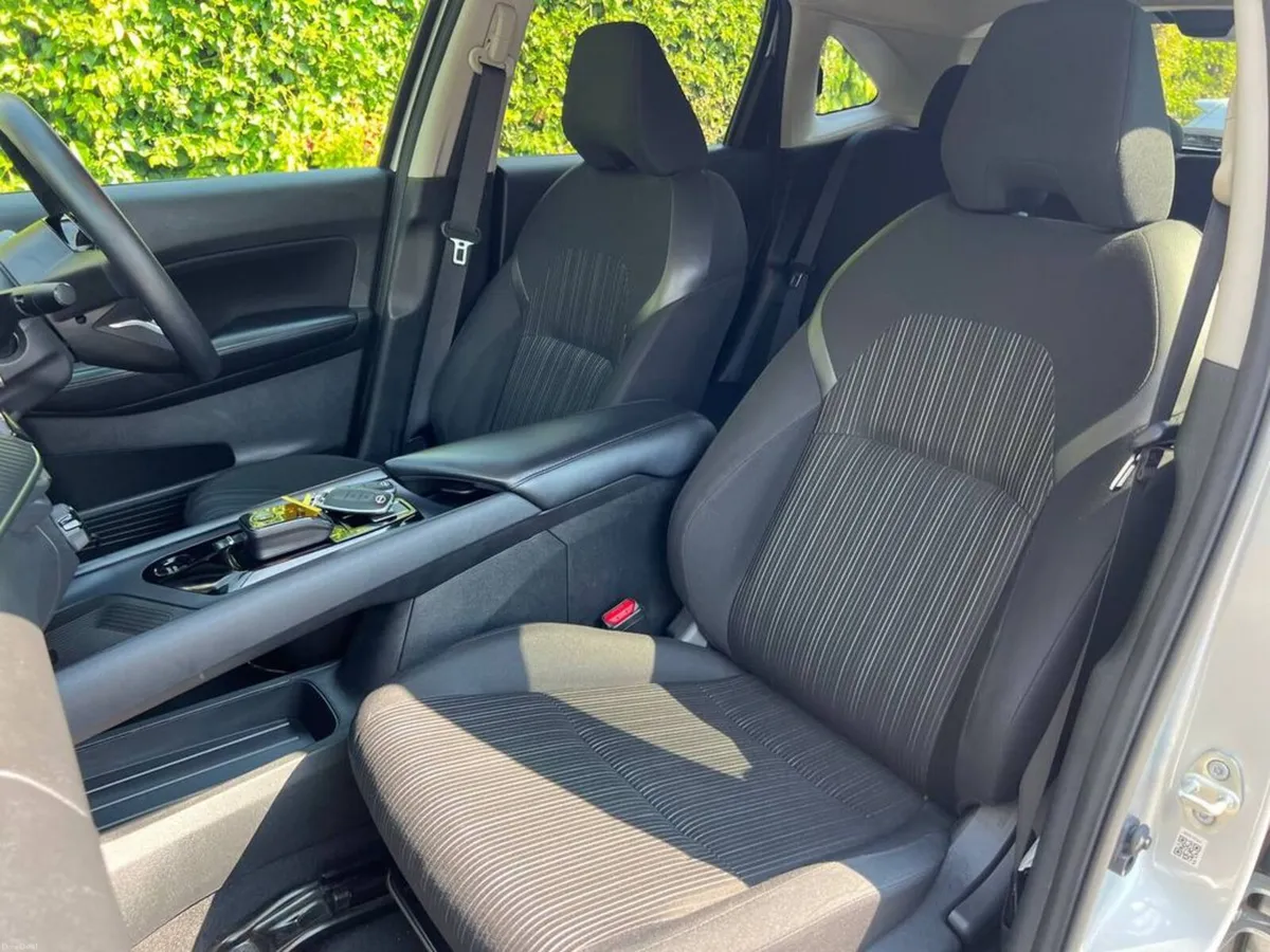 Nissan Note 1.2 HYBRID AUTO // APPLE CARPLAY // DI - Image 6