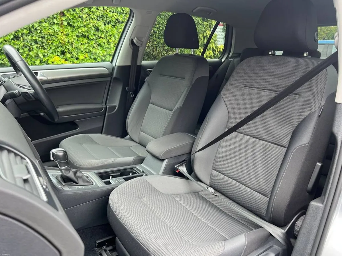 Volkswagen Golf R-LINE PACK 1.2 TSI AUTO // NEW 19 - Image 6