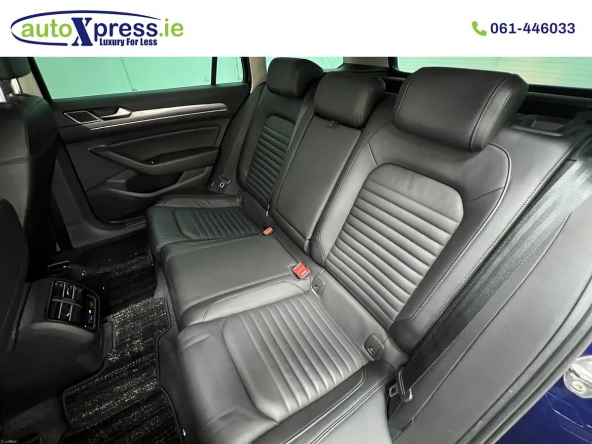 Volkswagen Passat ALLTRACK 4MOTION Automatic - Image 4