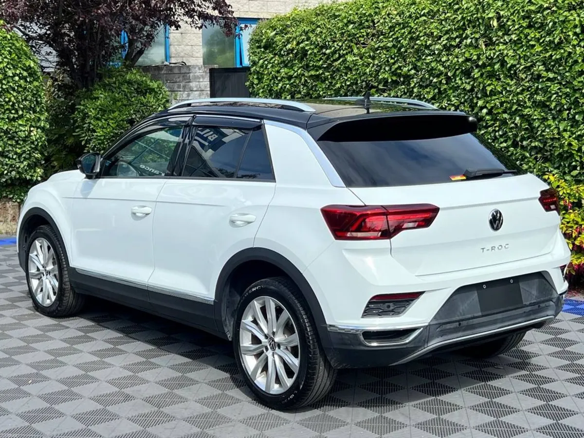 Volkswagen T-Roc SPORT 2.0 TDI AUTO /// 18" ALLOYS - Image 5