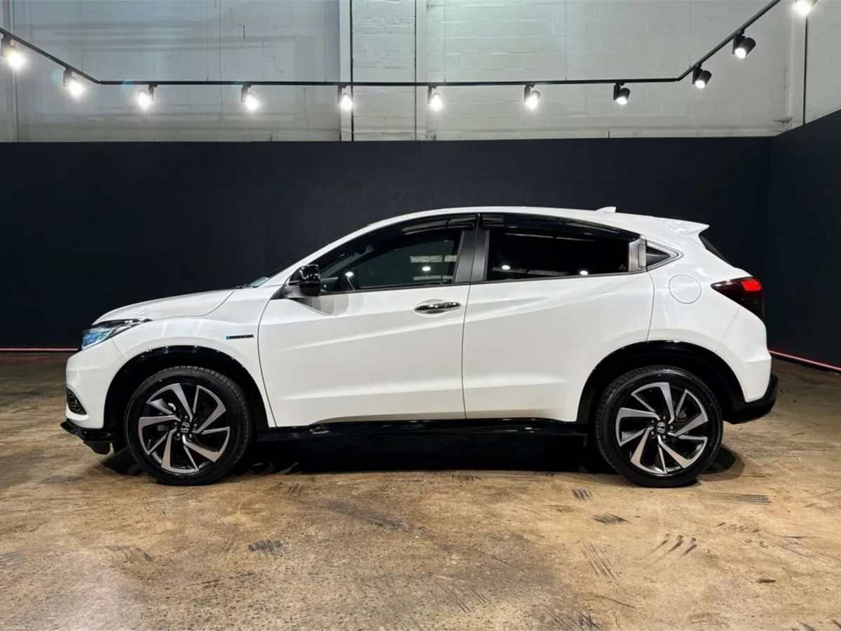 Honda Vezel 1.5 HYBRID AUTOMATIC - RS EDITION - FA - Image 6