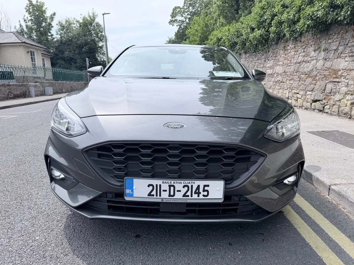 Ford Focus 1.5 Diesel ST Line NCT 01/27 - Image 4