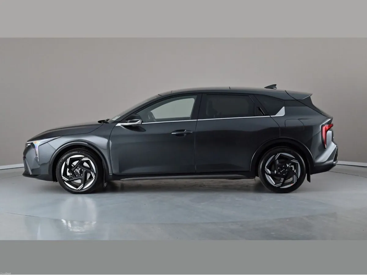 Kia K4 5HB Mhev GT-Line - Image 5